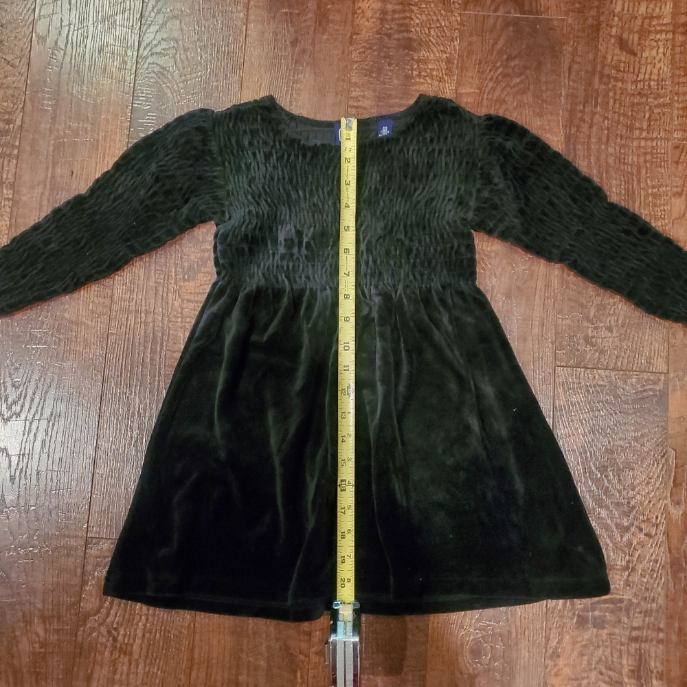 Girls Gap velour long-sleeved fancy dress